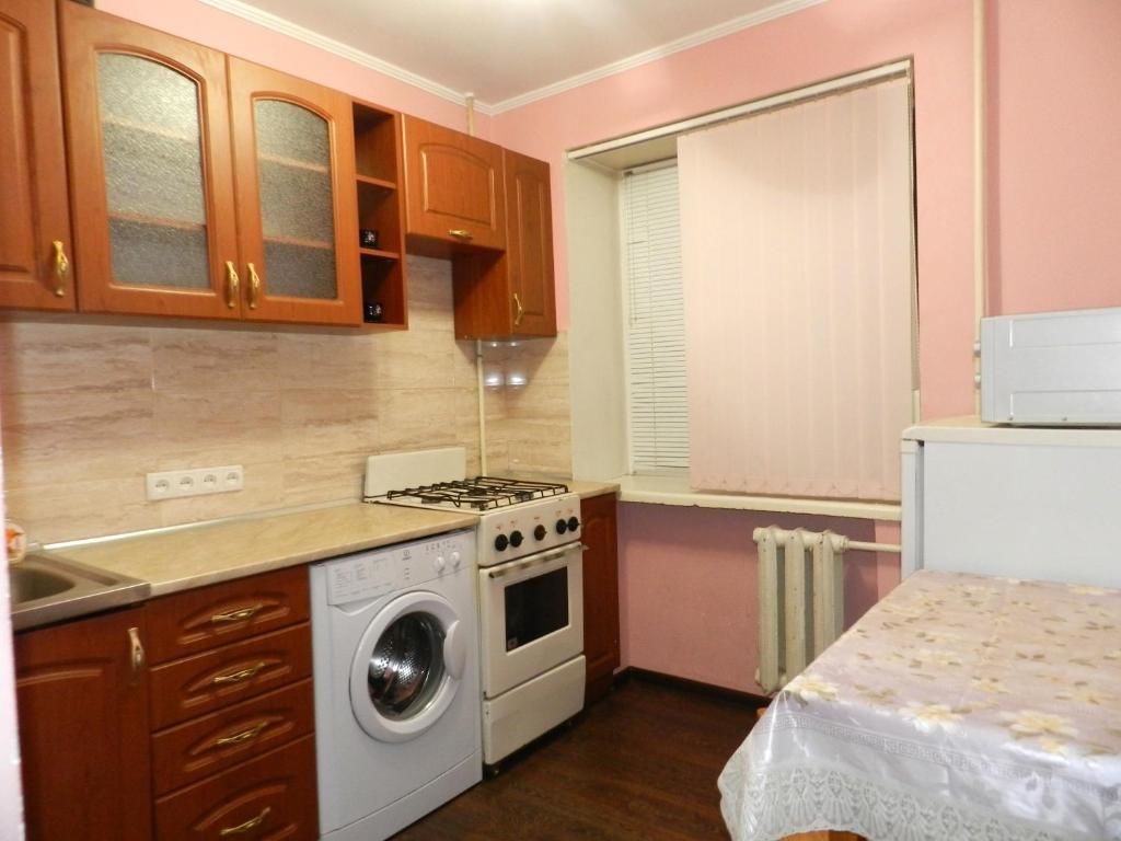 Апартаменты 1-room Apartment on Shkilna Street 13. Center Запорожье-16