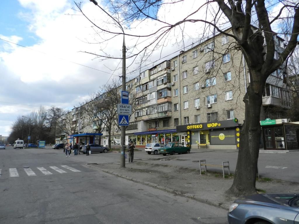Апартаменты 1-room Apartment on Shkilna Street 13. Center Запорожье-21