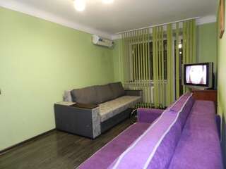 Апартаменты 1-room Apartment on Shkilna Street 13. Center Запорожье Апартаменты с 1 спальней-15